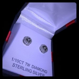 Diamond stud earrings